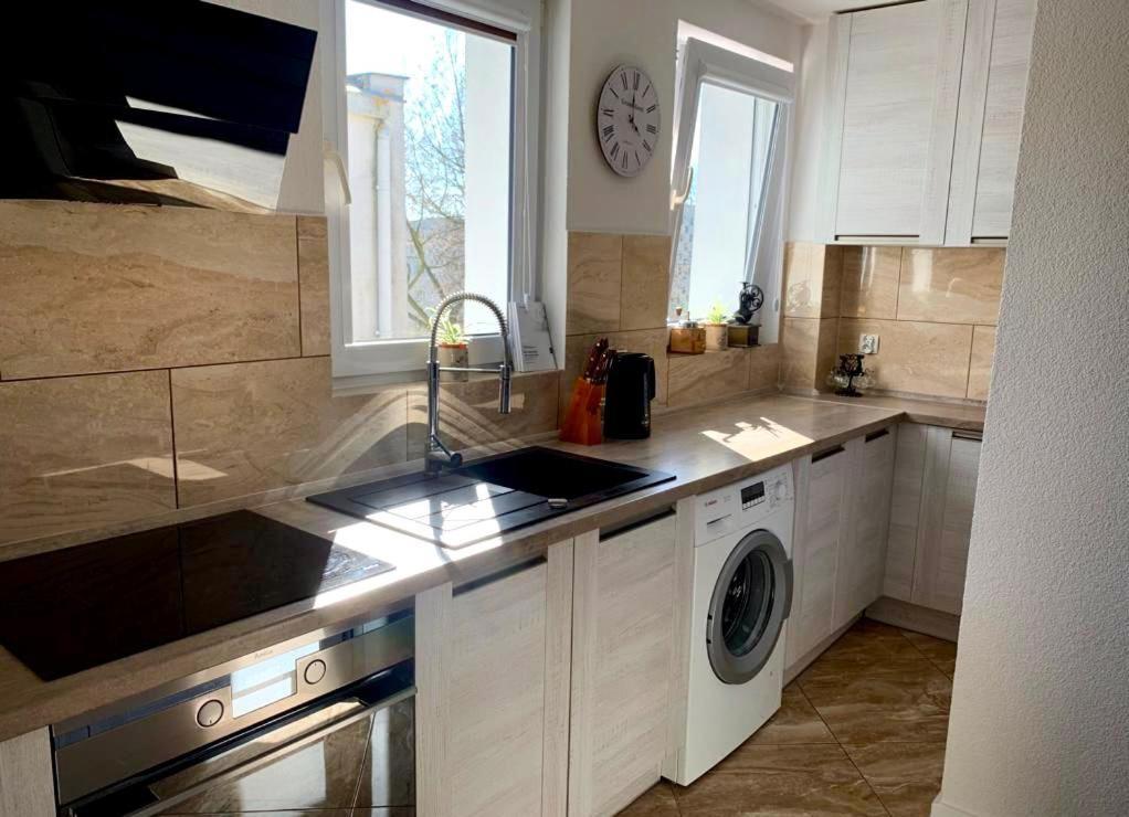 Widok Zamku O Poranku Apartment Malbork Bagian luar foto