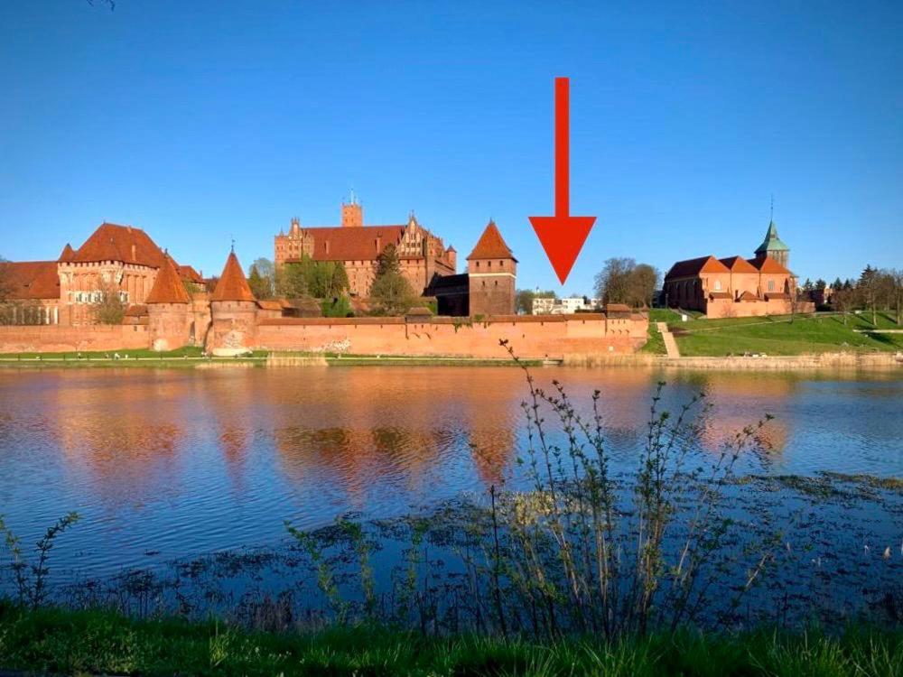 Widok Zamku O Poranku Apartment Malbork Bagian luar foto